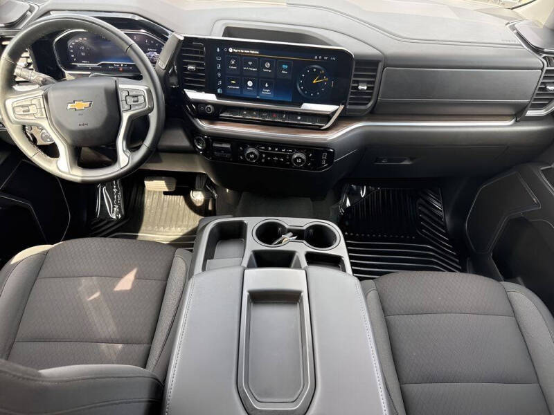 2025 Chevrolet Silverado 1500