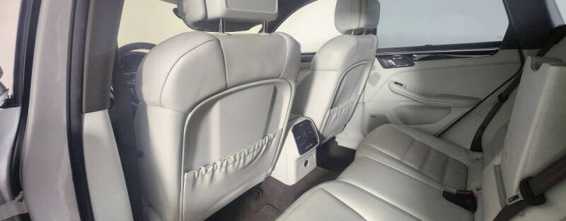 2017 Porsche Macan GTS