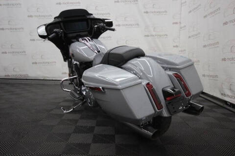 2024 Harley-Davidson Street Glide