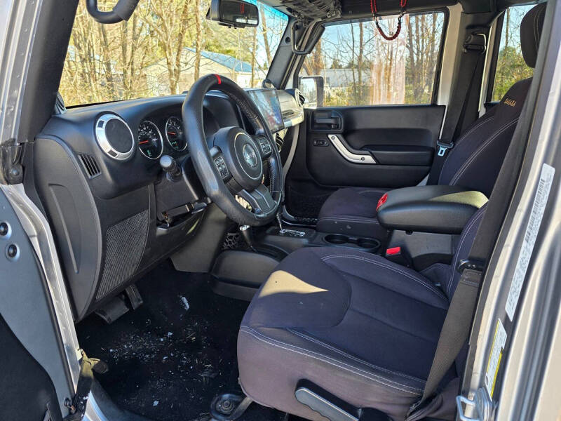 2013 Jeep Wrangler Unlimited Sahara