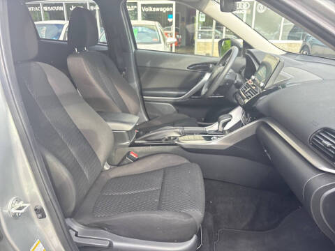 2024 Mitsubishi Eclipse Cross LE