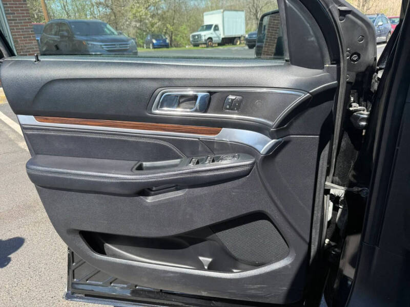 2018 Ford Explorer Limited