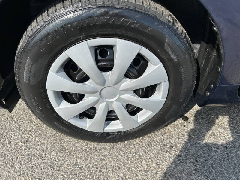 2011 Toyota Corolla LE