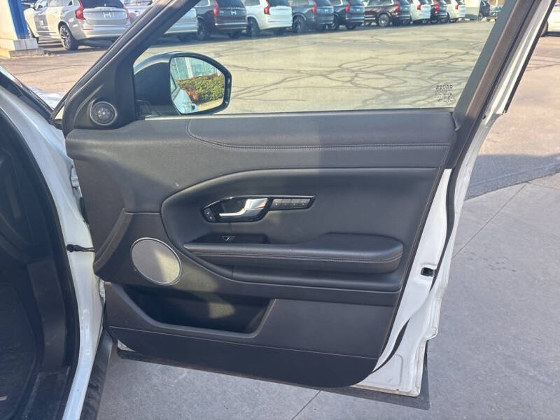 2019 Land Rover Range Rover Evoque SE Premium