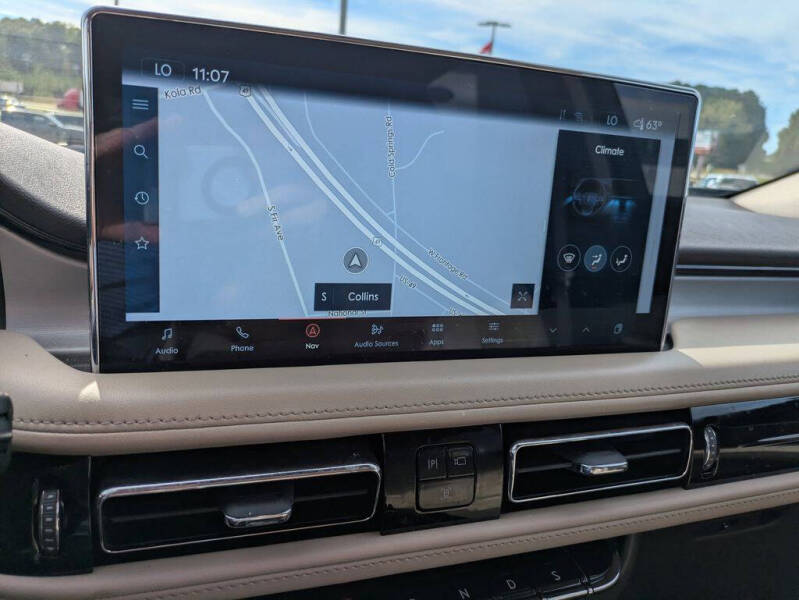 2022 Lincoln Nautilus Standard