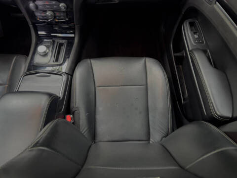 2019 Chrysler 300 S