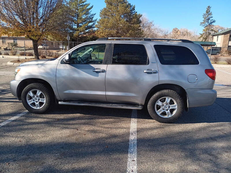 2008 Toyota Sequoia SR5