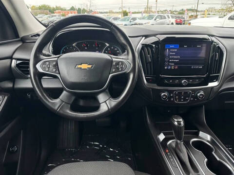 2020 Chevrolet Traverse LT Cloth