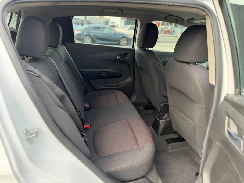 2017 Chevrolet Sonic LT Auto