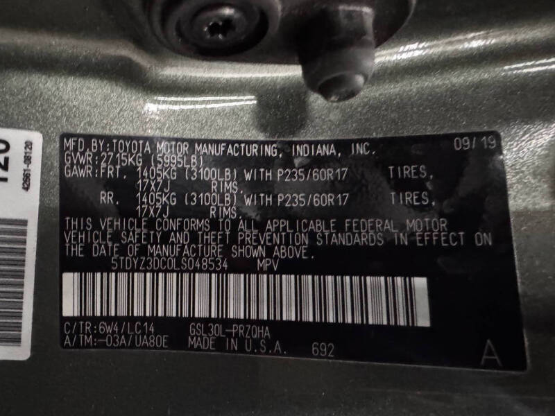 2020 Toyota Sienna XLE 8-Passenger