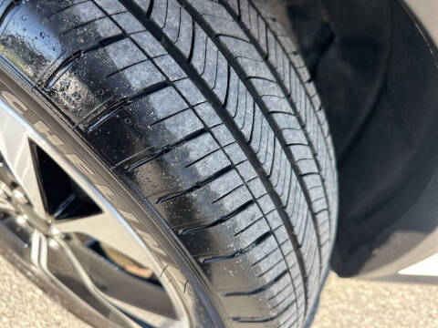 2024 Ford Mustang Mach-E Select