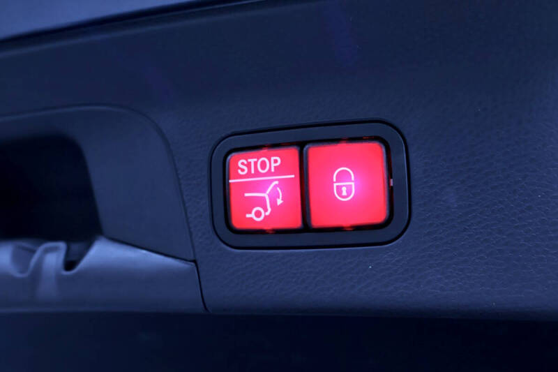 2020 Mercedes-Benz GLC GLC 300 4MATIC