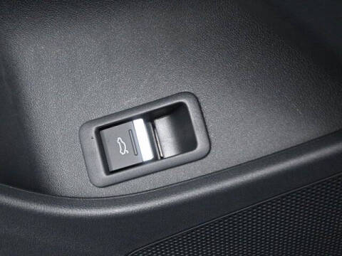 2025 Audi Q4 e-tron Premium Plus 45