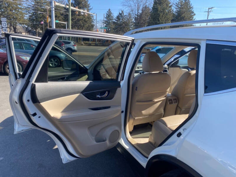 2015 Nissan Rogue SL