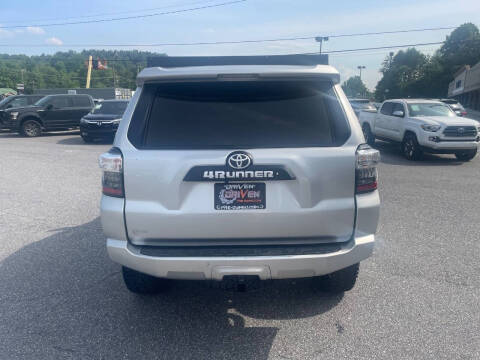 2020 Toyota 4Runner SR5