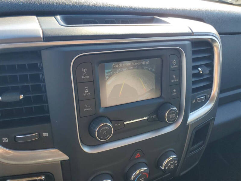 2024 RAM 1500 Classic SLT