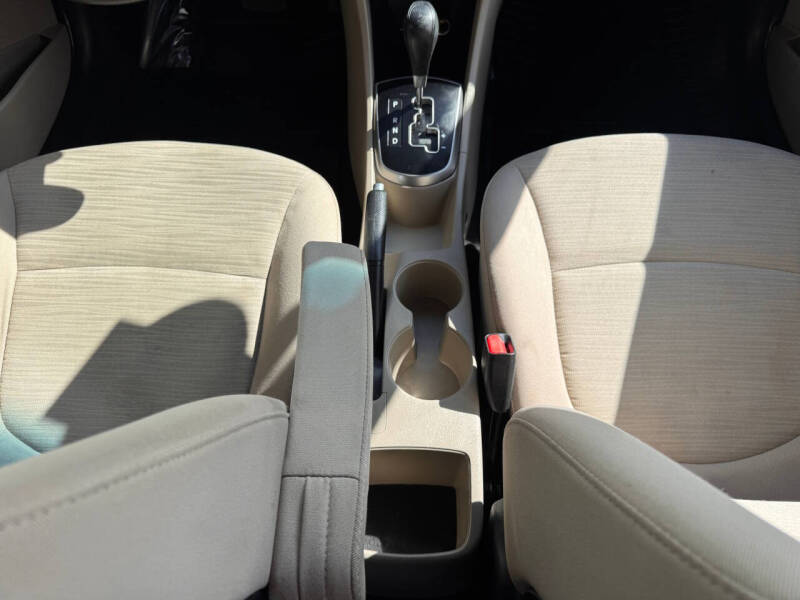 2016 Hyundai Accent