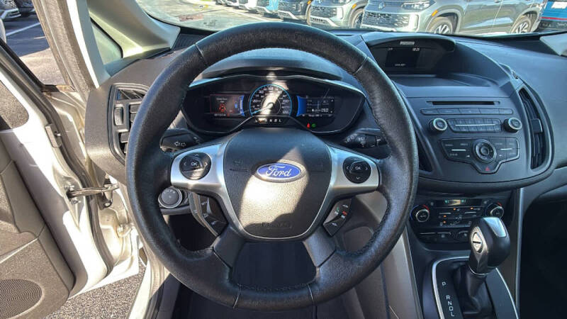 2017 Ford C-MAX Hybrid SE