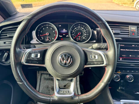 2018 Volkswagen Golf GTI S