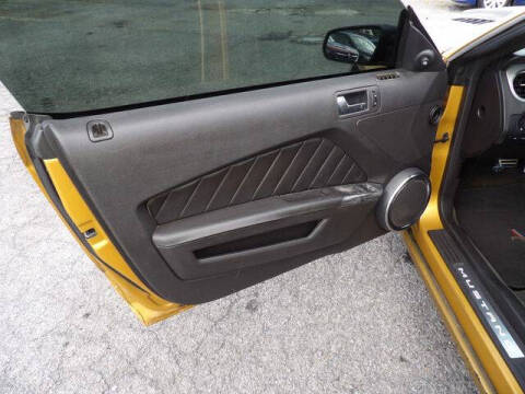 2010 Ford Mustang V6 Premium