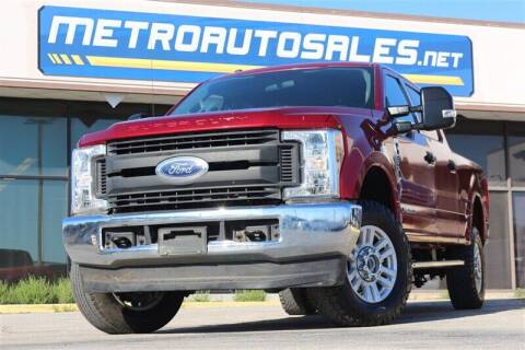 2017 Ford F-250 Super Duty for sale at METRO AUTO SALES in Arlington TX