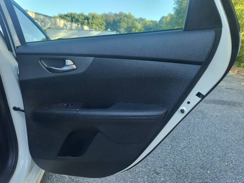 2021 Kia Forte FE