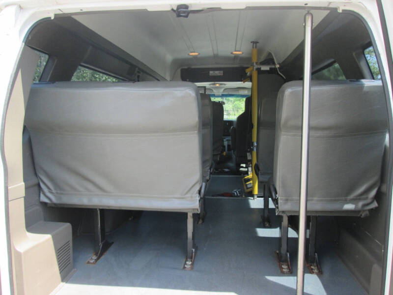 2013 Ford E-Series E-250