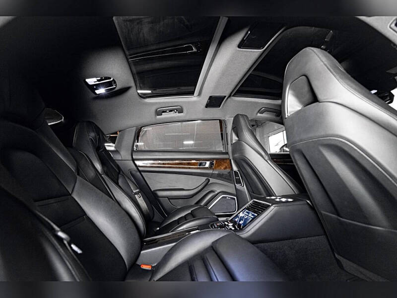 2018 Porsche Panamera 4S Executive