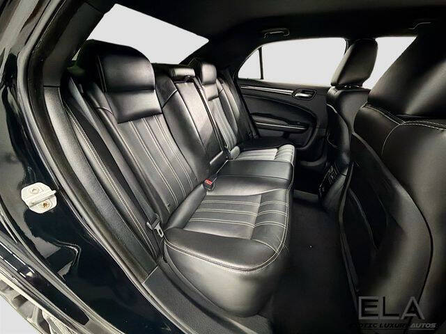 2019 Chrysler 300 S