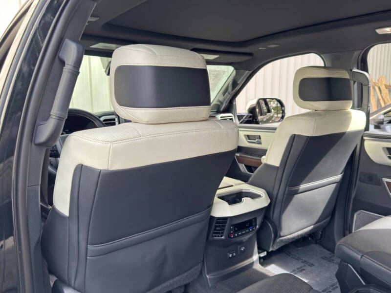 2023 Toyota Sequoia Capstone