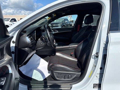 2022 Genesis G70