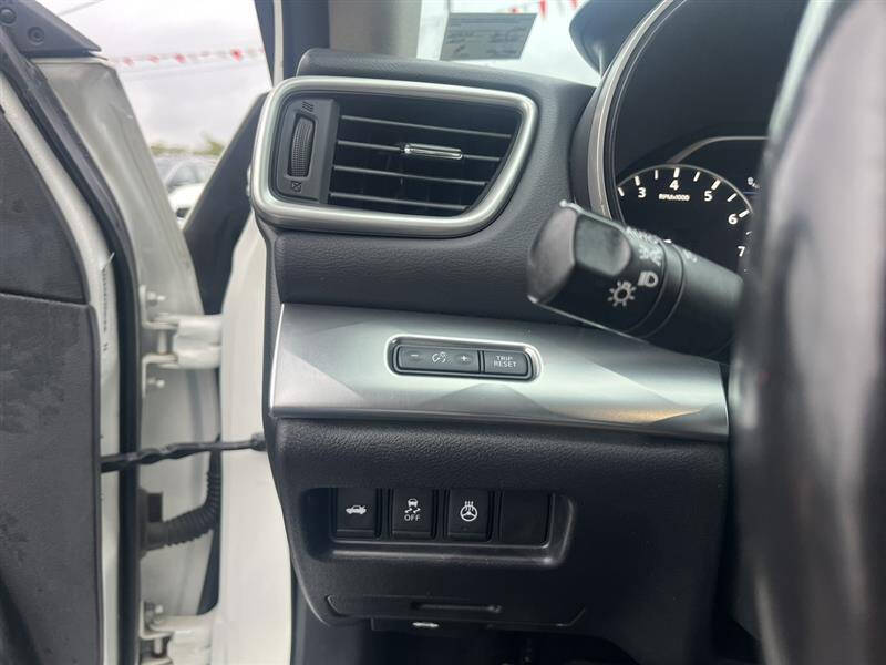 2017 Nissan Maxima 3.5 SR