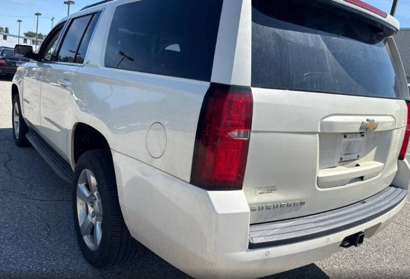 2015 Chevrolet Suburban LT