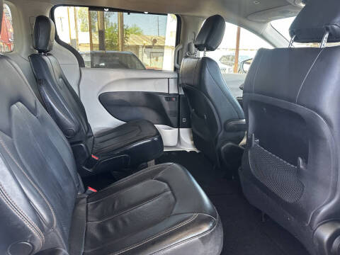 2019 Chrysler Pacifica Touring L 35th Anniversary
