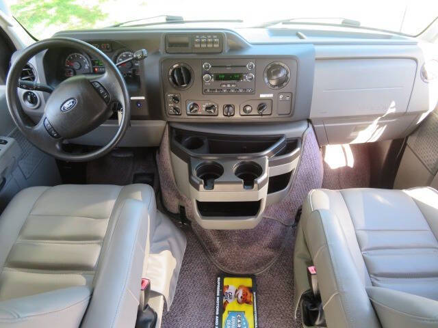 2013 Ford E-Series E-150