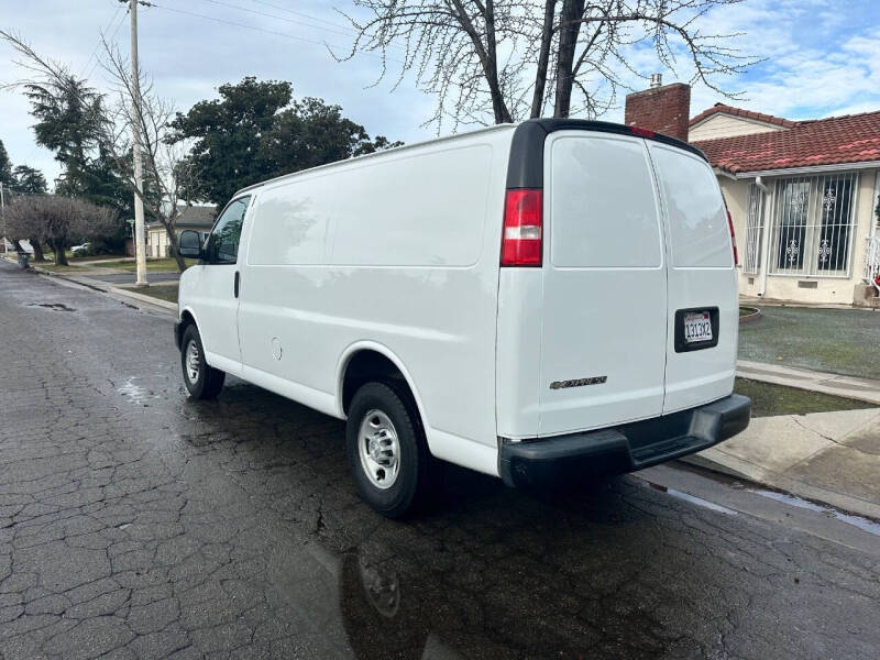 2019 Chevrolet Express 2500