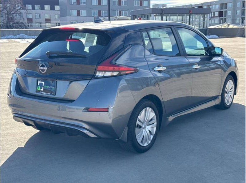 2024 Nissan LEAF S
