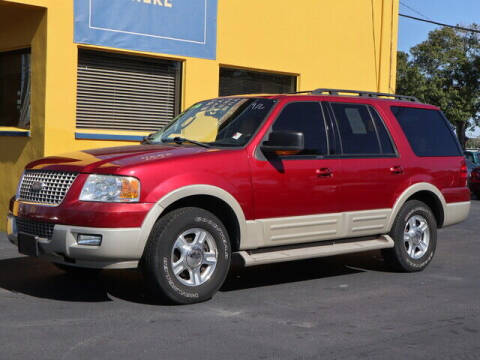 2005 Ford Expedition for sale at Bond Auto Sales in Saint Petersburg FL