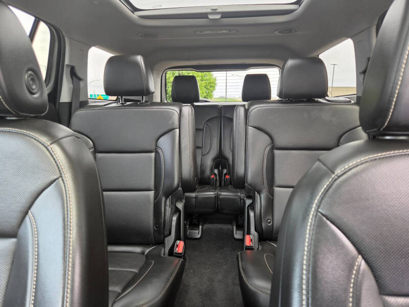 2021 GMC Acadia SLT