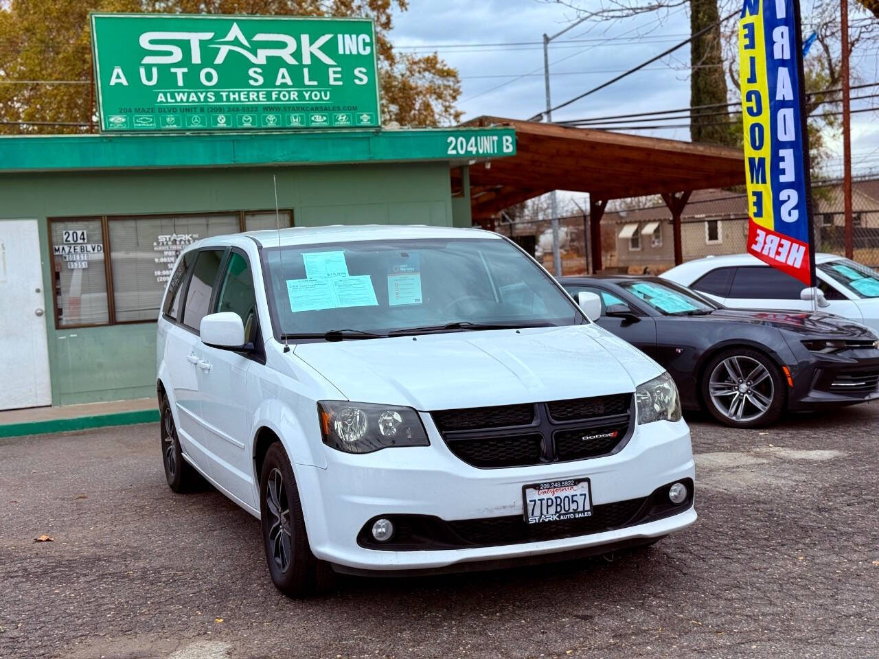 2016 Dodge Grand Caravan for sale at STARK AUTO SALES INC in Modesto, CA