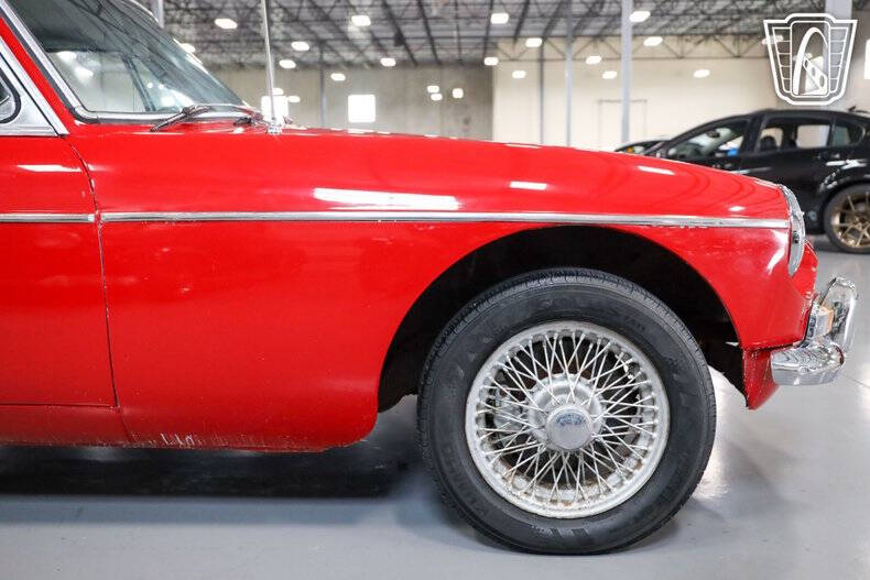 1974 MG B