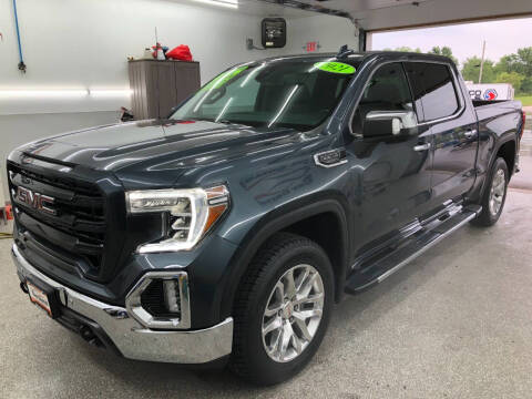 2021 GMC Sierra 1500 for sale at Car Corral in Kenosha WI