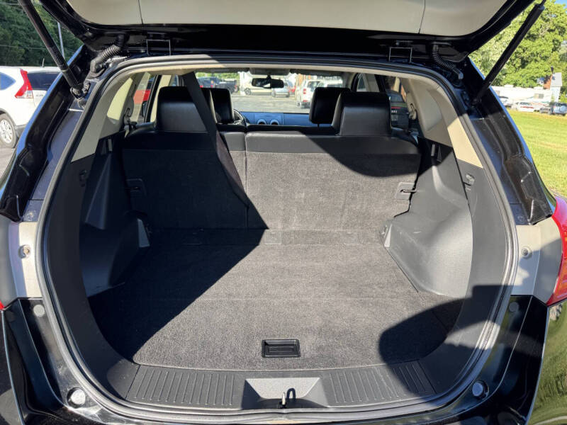 2011 Nissan Rogue SV