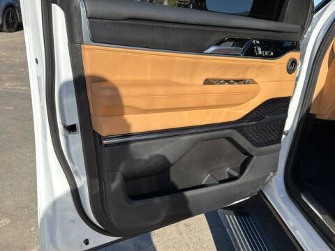 2024 Jeep Grand Wagoneer Series III