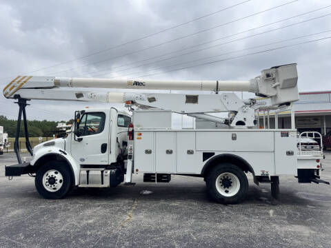 2015 Freightliner M2 106