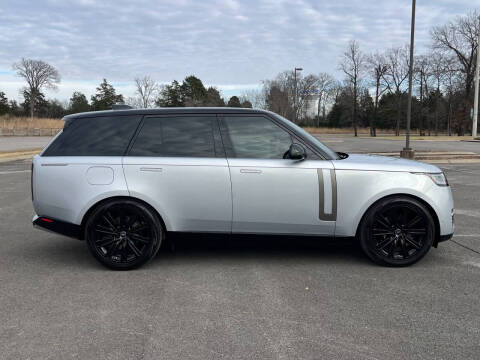 2025 Land Rover Range Rover P400 SE