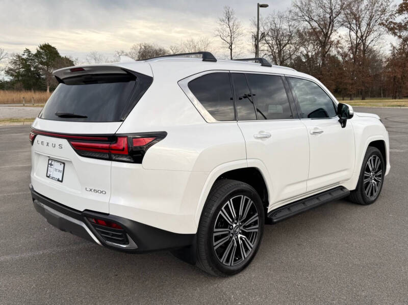 2025 Lexus LX 600 Luxury