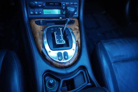 2006 Jaguar XKR