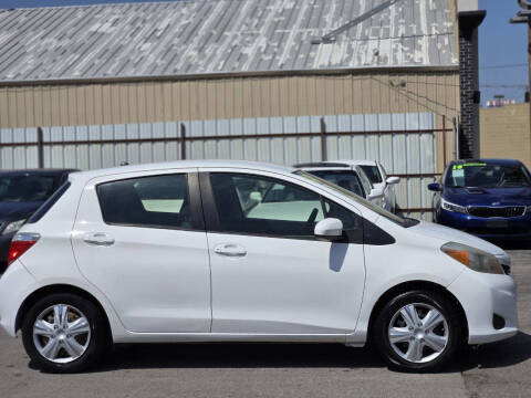 2014 Toyota Yaris 5-Door L