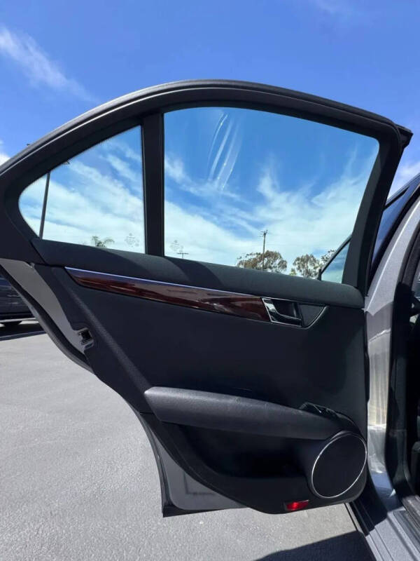 2009 Mercedes-Benz C-Class C 300 Sport